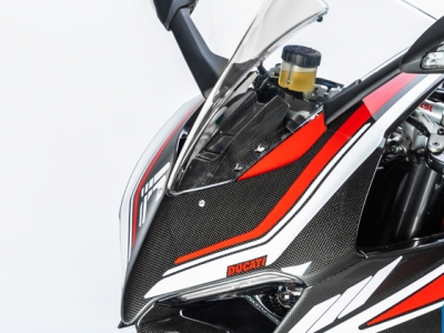 masque avant en carbone Ilmberger en haut Ducati Panigale V4