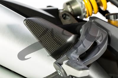 Talonera Ilmberger carbono derecha Ducati Monster 1200 S