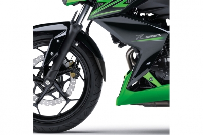 Puig voorwiel spatbordverlenging Kawasaki Z300