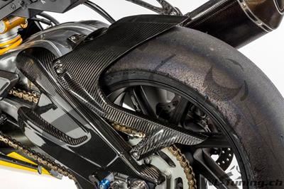 Carbon Ilmberger rear wheel cover with chain guard BMW S 1000 RR