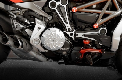 Ducabike koppelingsdeksel Ducati Diavel