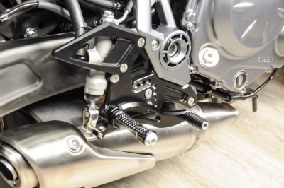 Bonamici footrest system Racing Kawasaki Z650