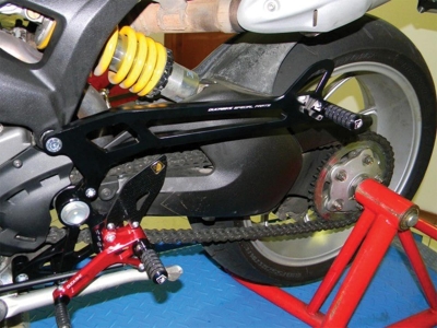 DBK Fussrastenanlage Ducati Monster 796