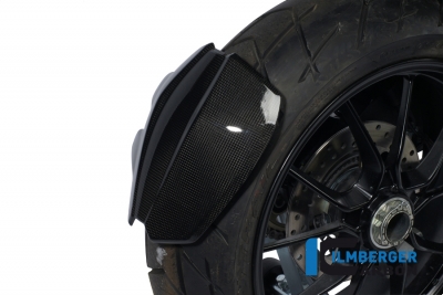 protection anti-claboussures en carbone Ilmberger Ducati Multistrada 1200