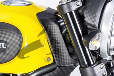 Ducati Scrambler Icon - Protge rservoir suprieur en carbone Ilmberger