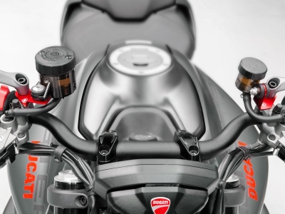 Ducabike Rem- en koppelingsreservoirhouder set Ducati Monster 1200 R