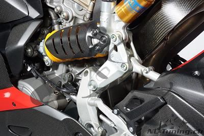 Carbon Ilmberger schokdemperdeksel klein Ducati Panigale 1299