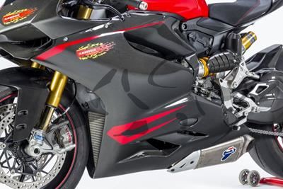 Juego de paneles laterales de carbono Ilmberger Ducati Panigale 1299