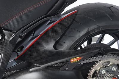 Carbon Ilmberger rear wheel cover Ducati Diavel