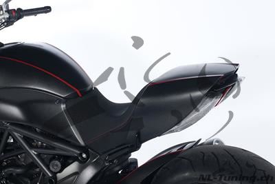 Carbon Ilmberger Sitzabdeckung Ducati Diavel