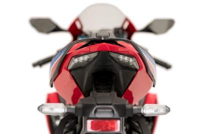 Puig set med paneler fr bakstet Honda CBR 1000 RR-R