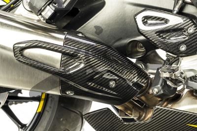 Carbon Ilmberger uitlaat hitteschild aan de voorkant van de demper BMW S 1000 XR