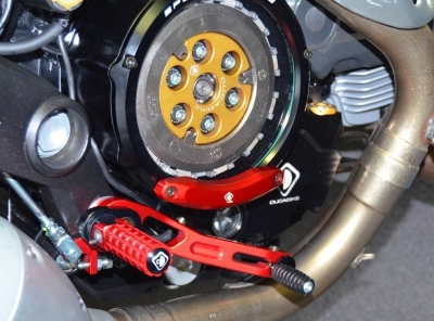 Proteccin Ducabike para tapa de embrague abierta Ducati Hypermotard/Hyperstrada 821