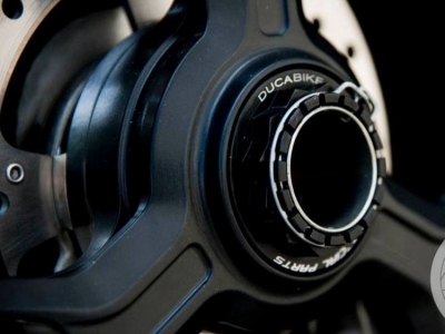 Tuerca rueda trasera Ducati Diavel V4