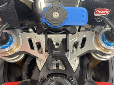 Performance navigationsfste Ducati Panigale V2