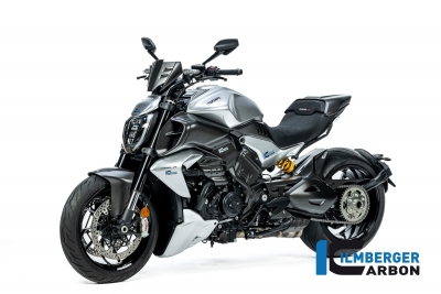 Tapa escape carbono Ilmberger izquierda Ducati Diavel V4