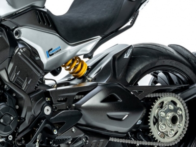 Carbon Ilmberger rear wheel cover Ducati Diavel V4
