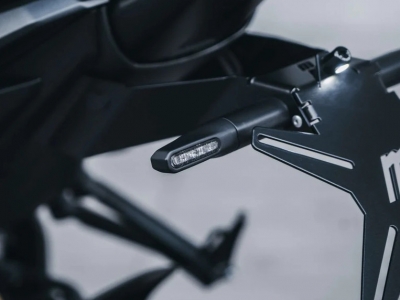 Motoism Blinker lang Honda CB 750 Hornet