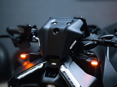 Motoism Frontcover KTM Super Duke R 1390