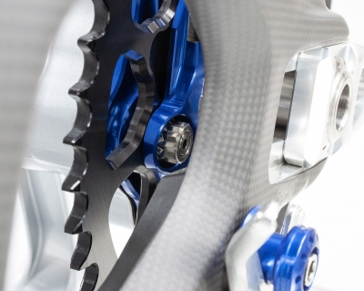 MOTO CORSE brida de pi��n con tornillos de titanio Ducati Panigale V4