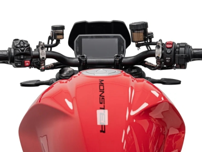 Performance Frontcover Ducati Monster/+