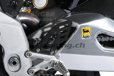 Carbon Ilmberger heel guard rider Aprilia Tuono V4 1100