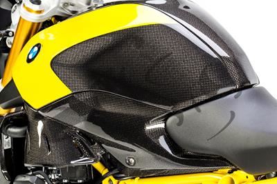 Carbon Ilmberger tank side part set BMW R 1200 R