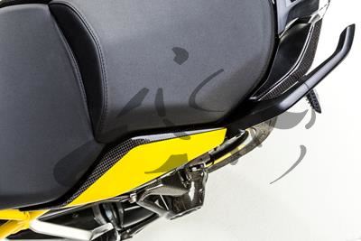 Funda lateral de carbono Ilmberger en juego de asiento BMW R 1200 RS