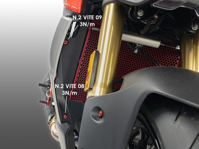DBK Schrauben Set K�hlerschutz Ducati Streetfighter V2