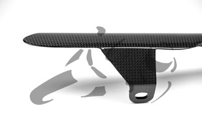 Paracatena posteriore in carbonio Ducati Monster 1200