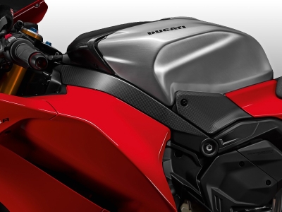 DBK vordere Carbon Seitenabdeckungen Ducati Panigale V4