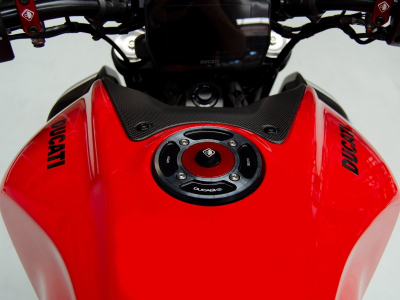 DBK Tankdeckel Ducati Streetfighter V2