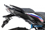 Carbon Ilmberger sidoskydd under stesuppsttning BMW R 1250 R