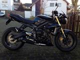Escape Remus Hypercone Street Triple 675