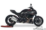 Copri strumenti in carbonio su serbatoio Ducati Diavel